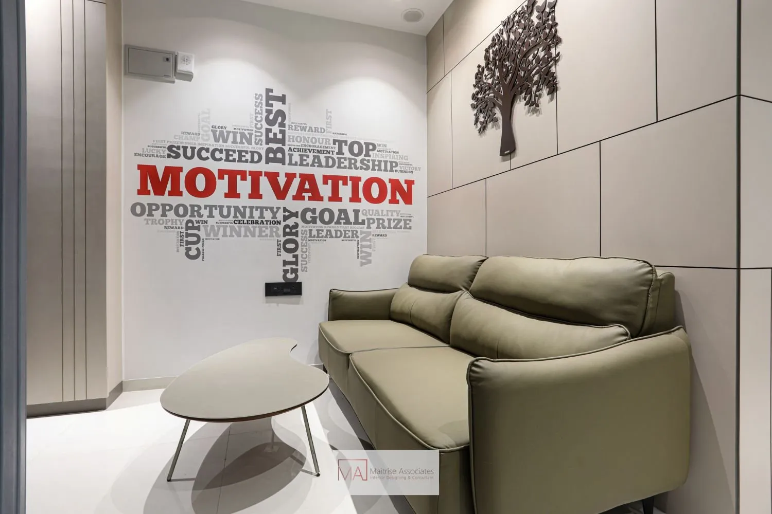 Elegant Workspace — Commercial Space interior by Maitrise Associates — image 3