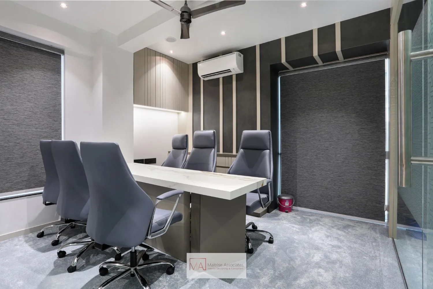 Elegant Workspace — Commercial Space interior by Maitrise Associates — image 5